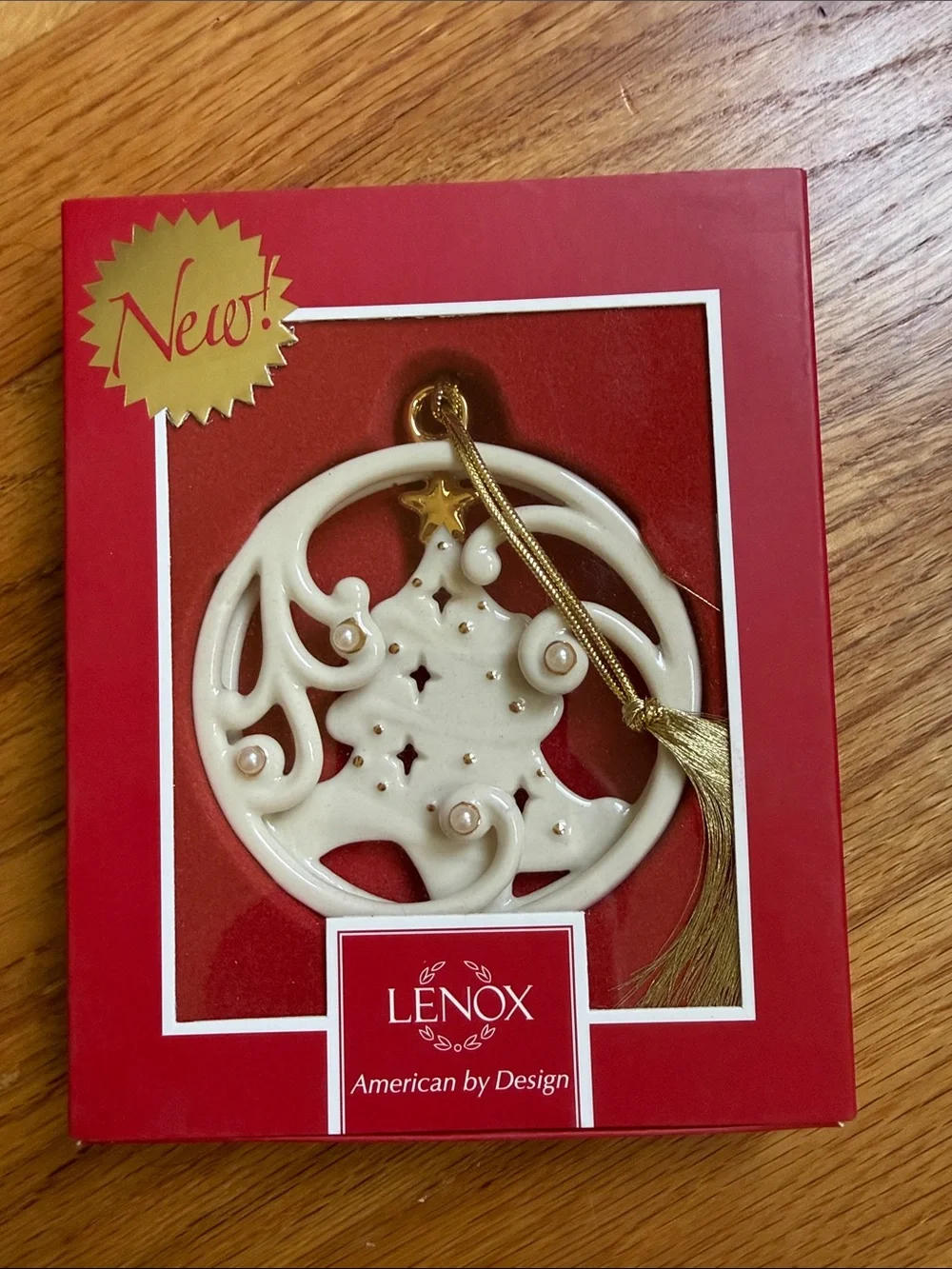 Lenox Winter Wonderland Tree Ornament new in box gold and pearl accents